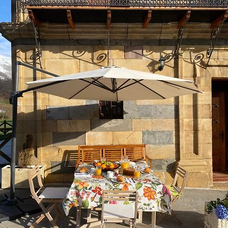La Casona De Lombrana, En Polaciones Екстериор снимка