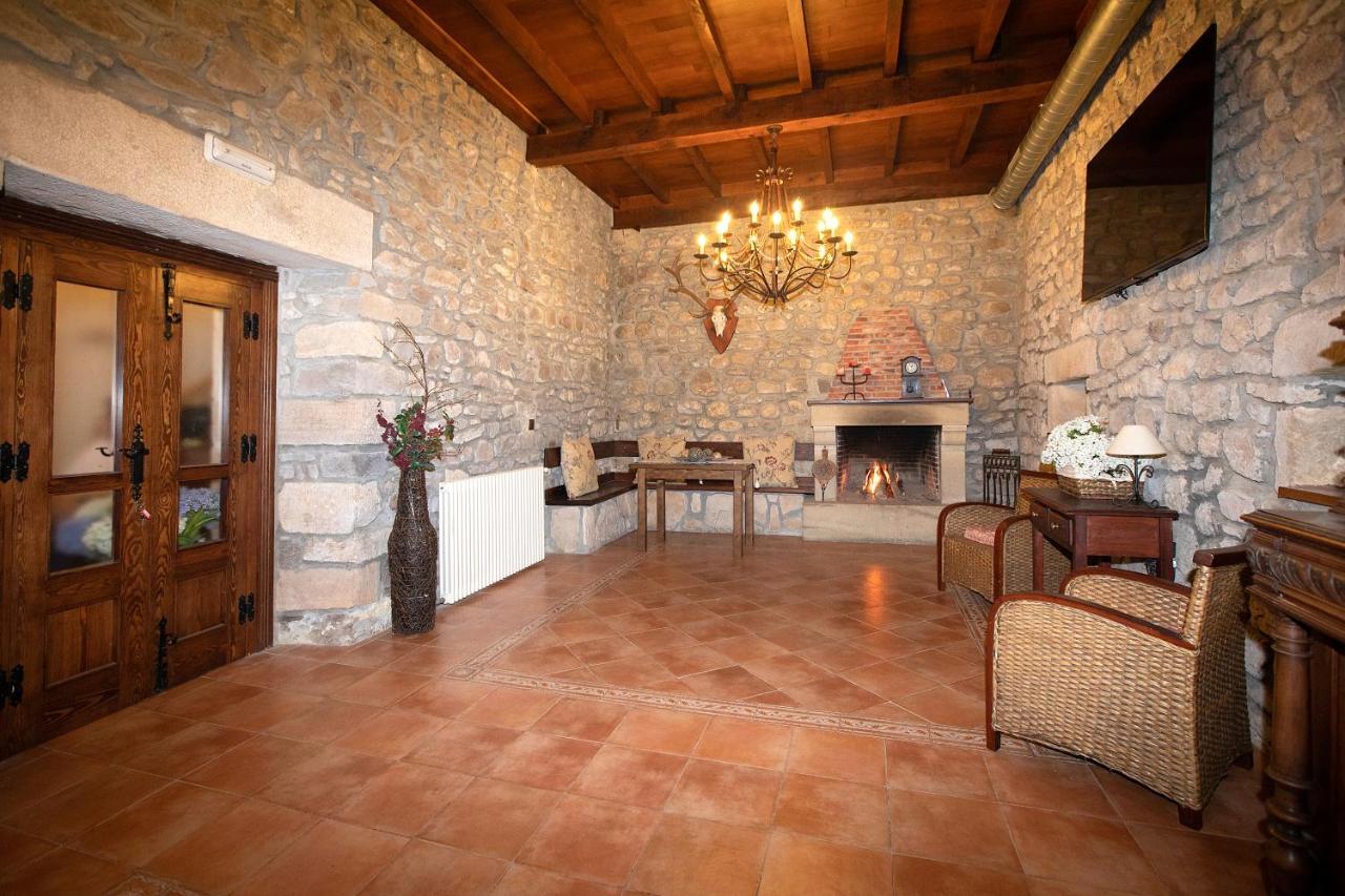 La Casona De Lombrana, En Polaciones Екстериор снимка